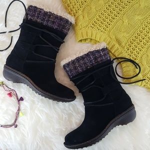 Ugg Tanasa black suede sheepskin lined laced boot